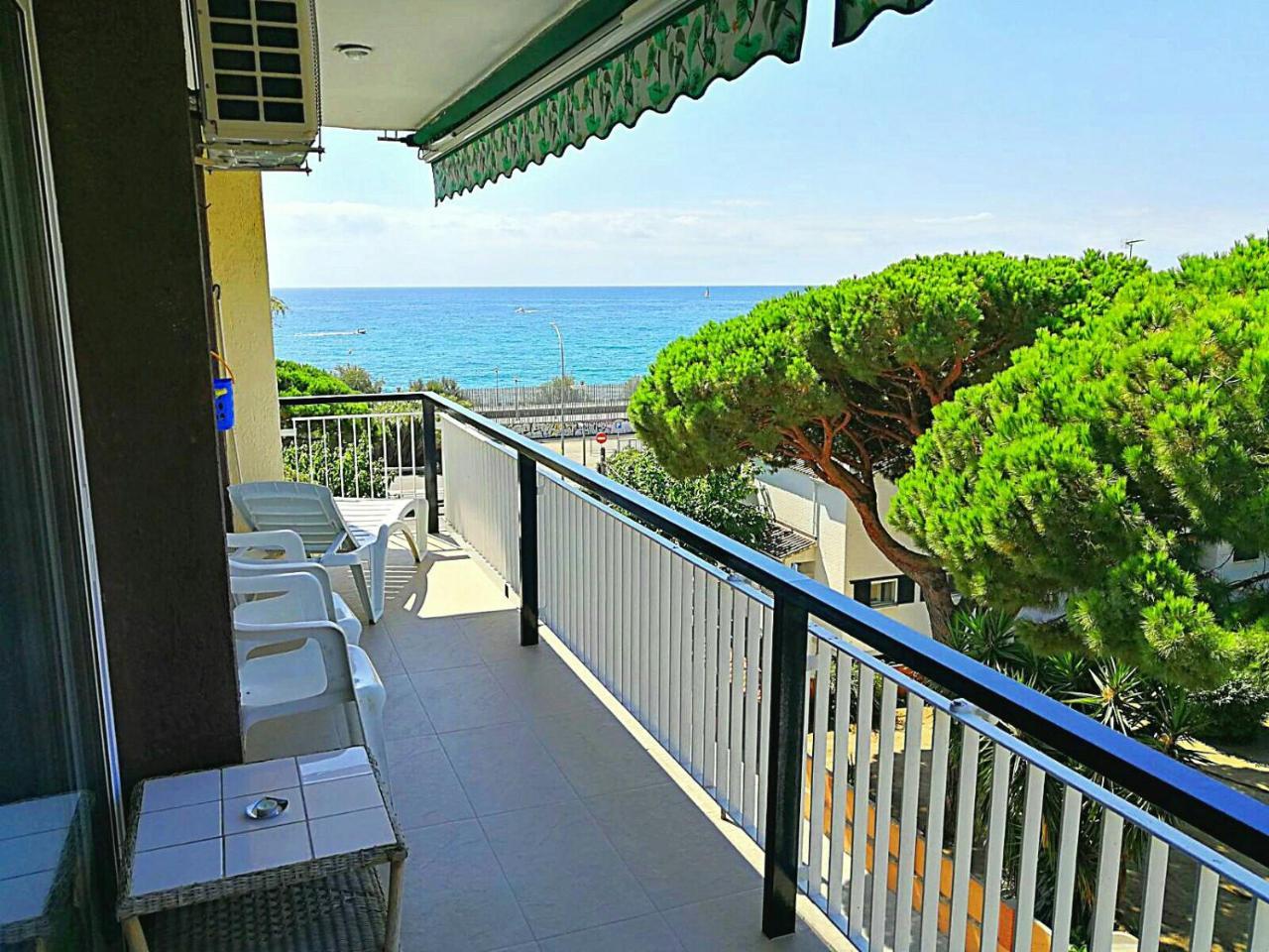 Apartment Llavaneres II Sant Andreu de Llavaneres Luaran gambar